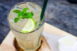 Mojito de hierbabuena menta