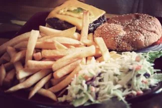 Ensalada de col estilo americano
